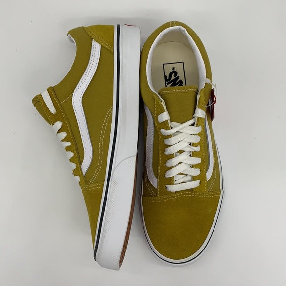 Old SKOOL - Picture 3 of 14